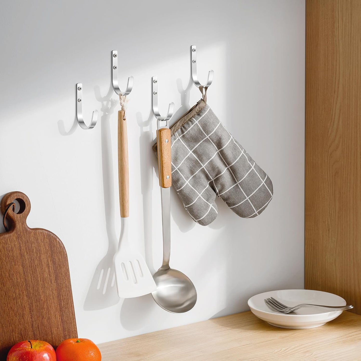 Wall Hooks for Hanging Towel/Coat - 22LB Screw in Metal Hanger Wall Mount, for Outdoor, Closet, Door, Bathrooms, for Backpack, Robe, Silver 5 Pack