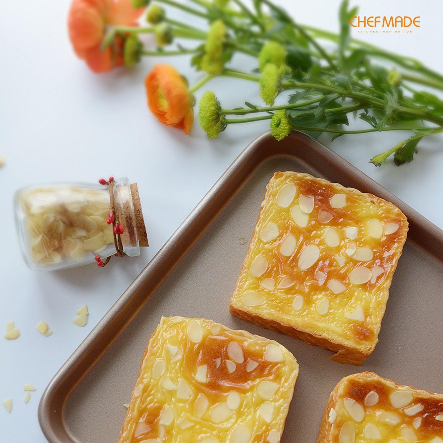 CHEFMADE 13-Inch Rimmed Baking Pan, Non-Stick Carbon Steel Cookie Sheet Pan for Oven Roasting Meat Bread Jelly Roll Battenberg Pizzas Pastries 9.7" x 13.6" x 1" (Champagne Gold)