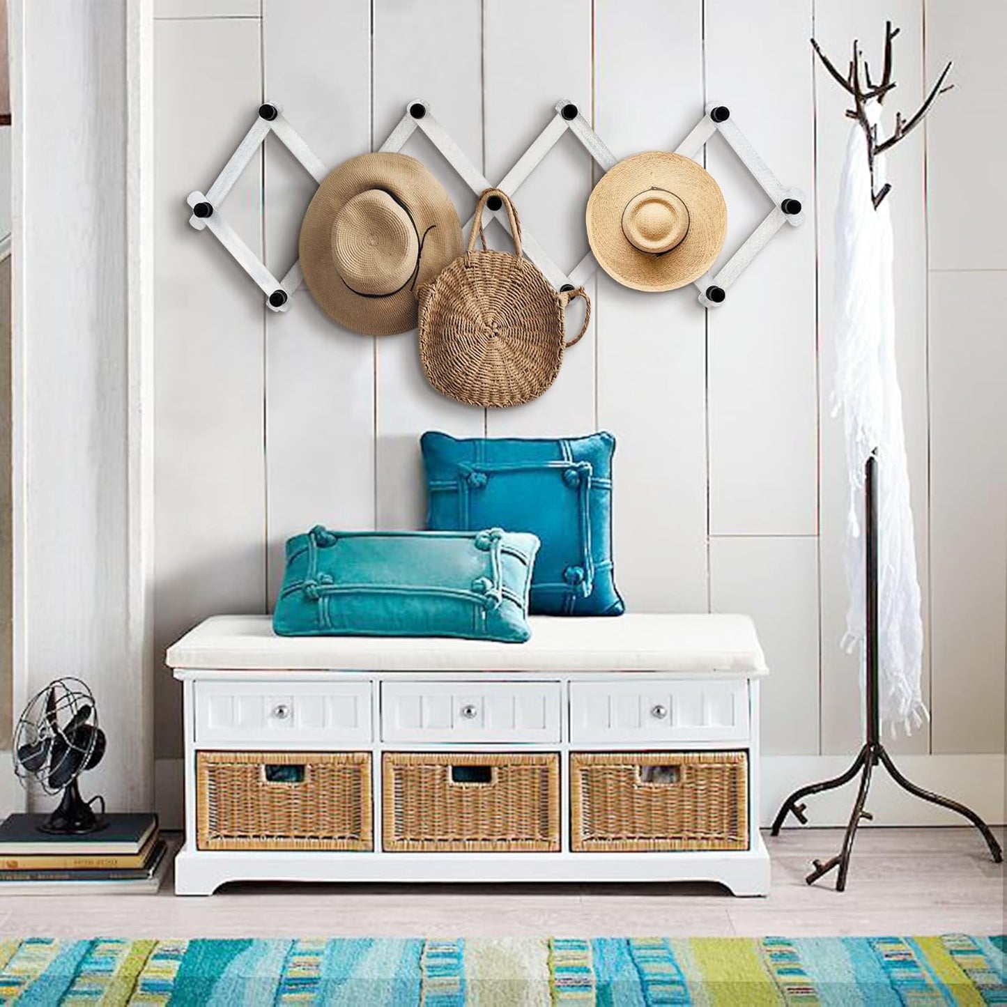 WGFKVAS 2 Pack Expandable Coat Rack, Accordion Wall Hanger, Wooden Hat Rack Wall Mounted, Accordion Hook for Mugs, Cap, Coats, 13 Hooks (Pegs), White